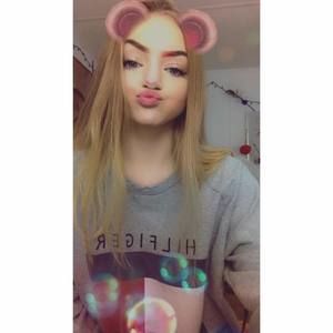 Meet your Posher, Amber